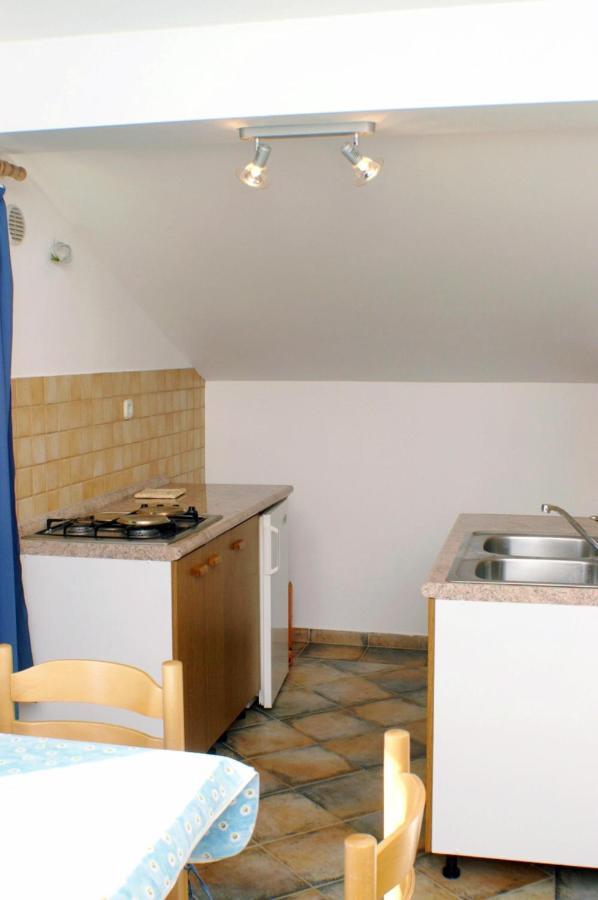 Family Friendly Seaside Apartments Vlasici, Pag - 4319 Ngoại thất bức ảnh