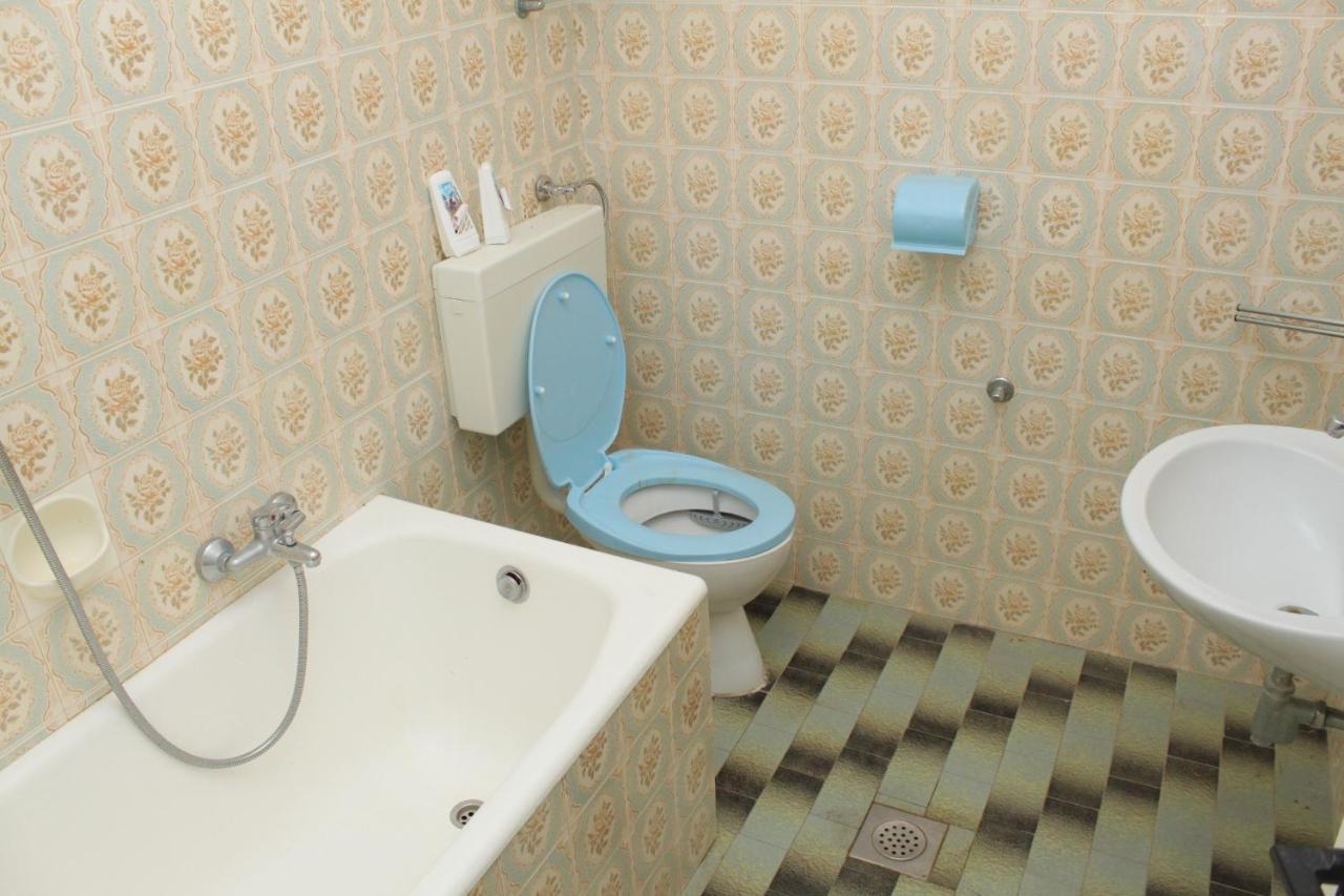 Family Friendly Seaside Apartments Vlasici, Pag - 4319 Ngoại thất bức ảnh